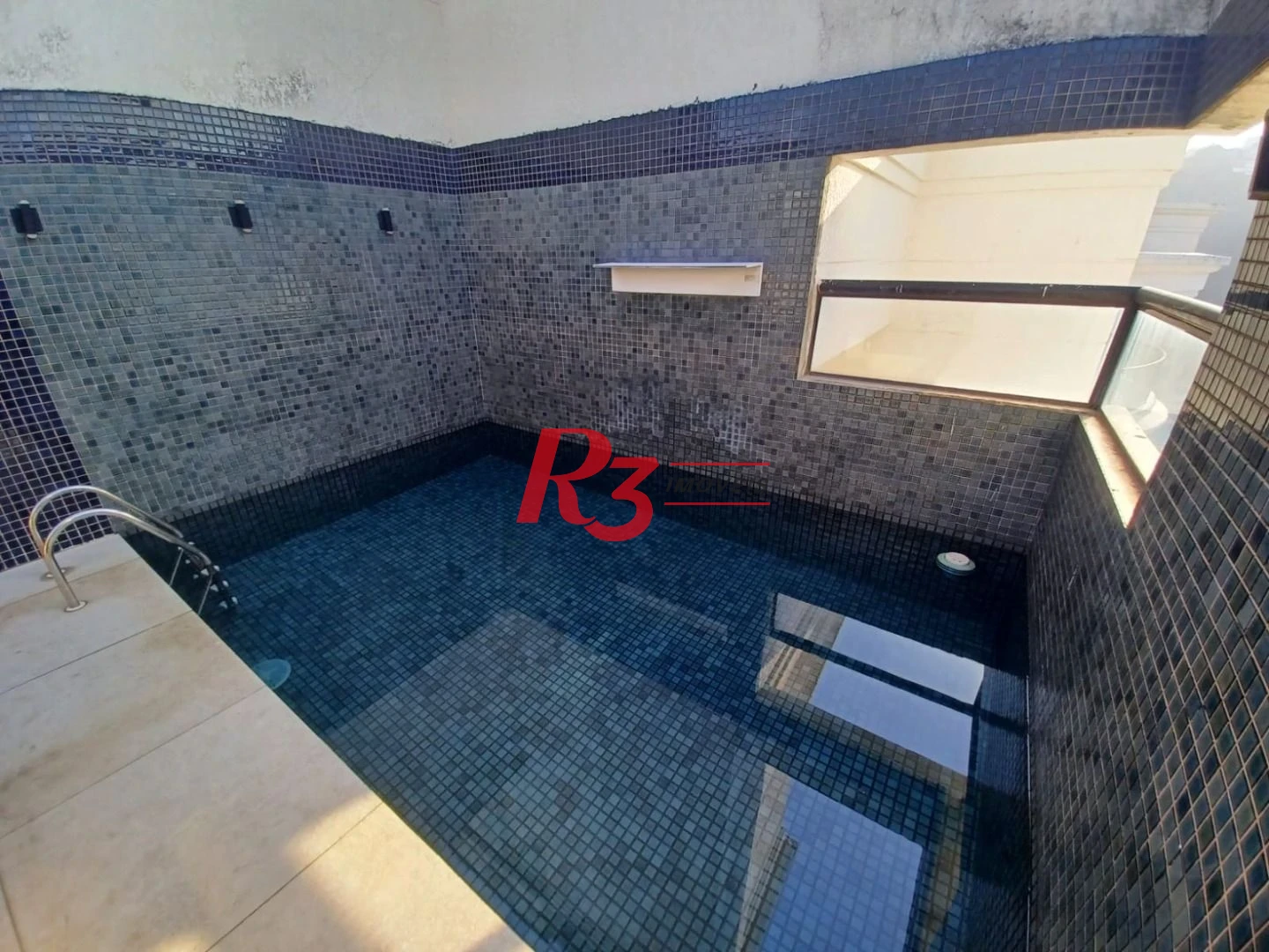 Cobertura duplex, 04 dormitórios, 2 suítes, piscina particular e lazer completo no prédio