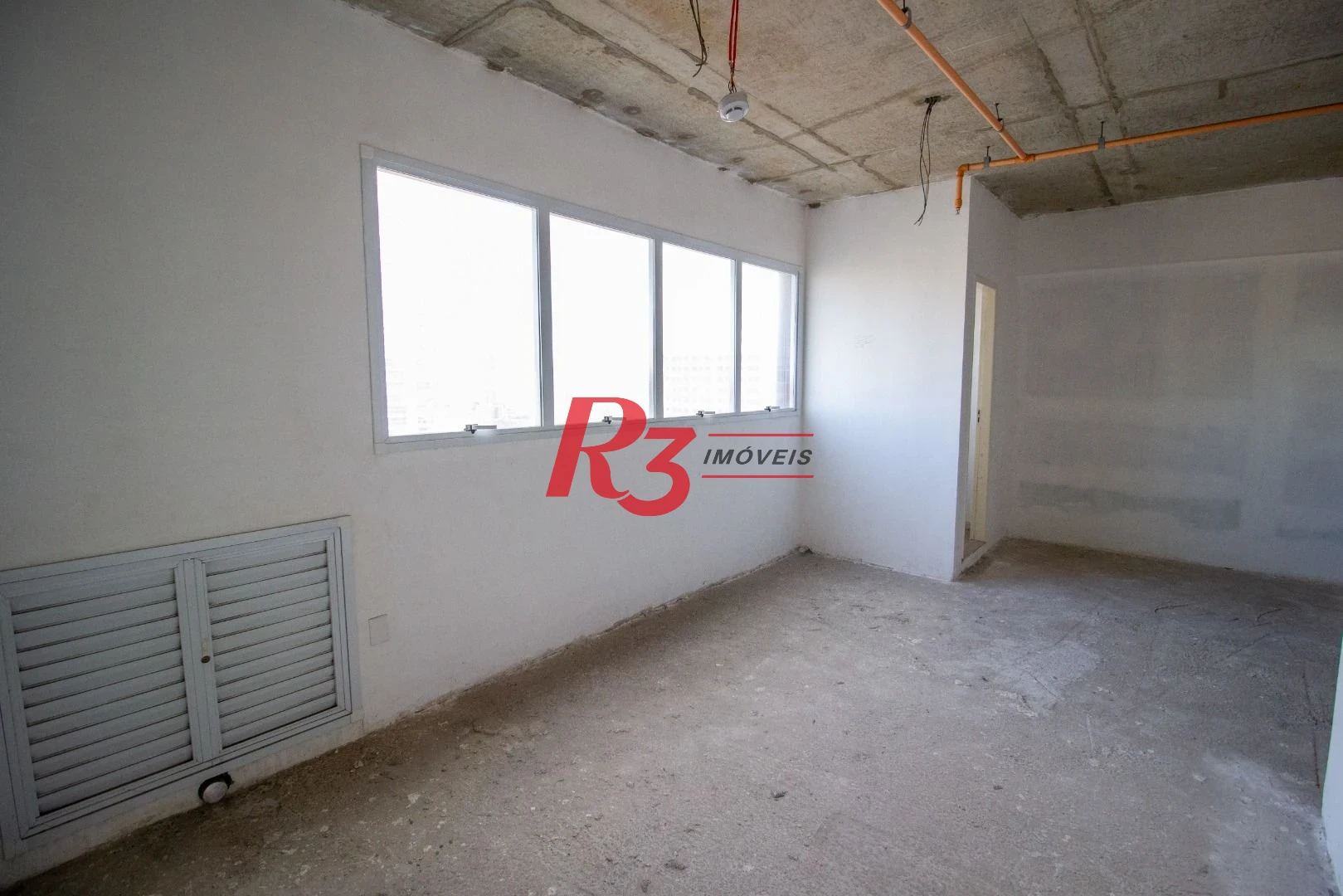 Sala à venda, 35 m² por R$ 332.690,00 - Ponta da Praia - Santos/SP