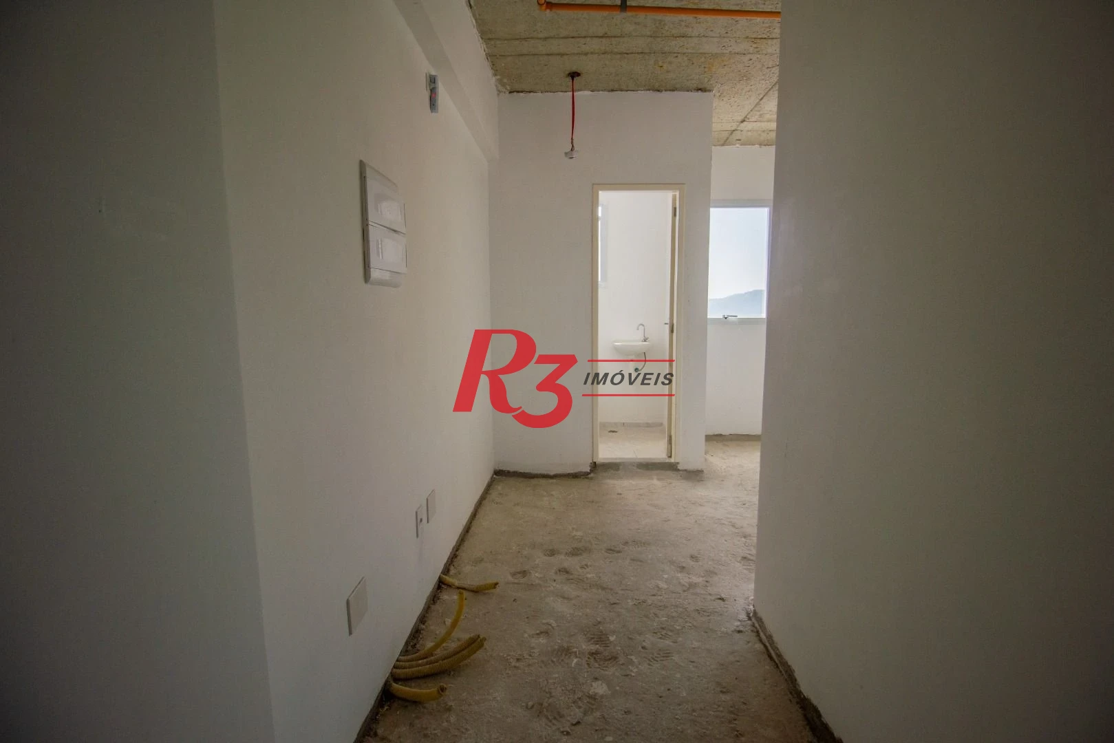 Sala à venda, 35 m² por R$ 332.690,00 - Ponta da Praia - Santos/SP