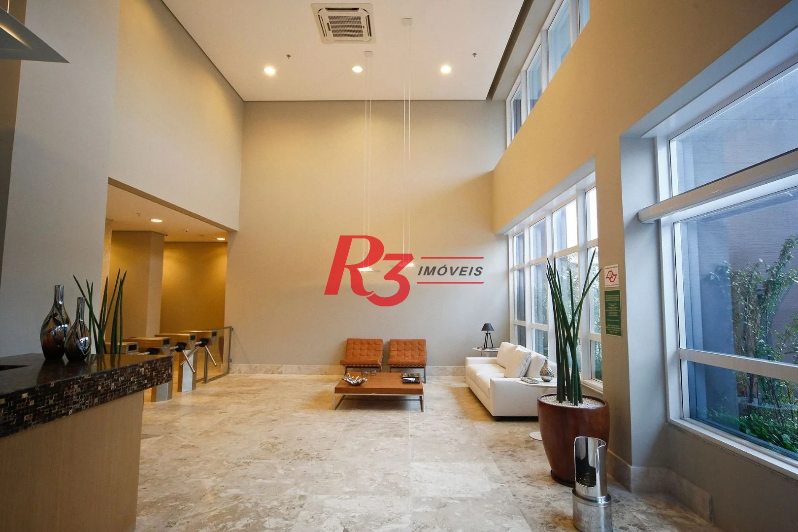 Sala para alugar, 200 m² por R$ 5.880,00/mês - Centro - São Vicente/SP