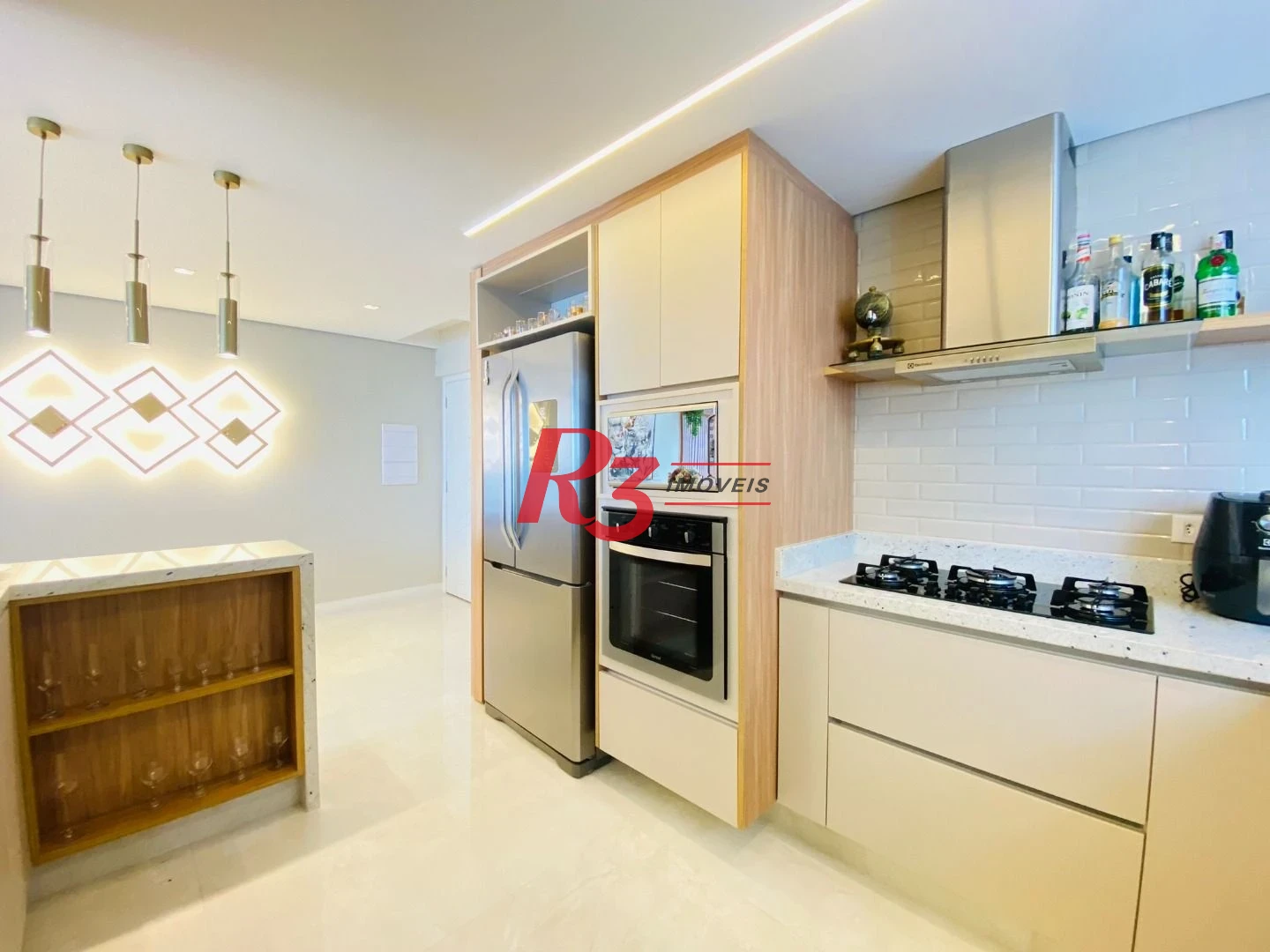 Apartamento com 3 dormitórios, 137 m² - venda por R$ 2.550.000,00 ou aluguel por R$ 25.000,00/mês - Gonzaga - Santos/SP