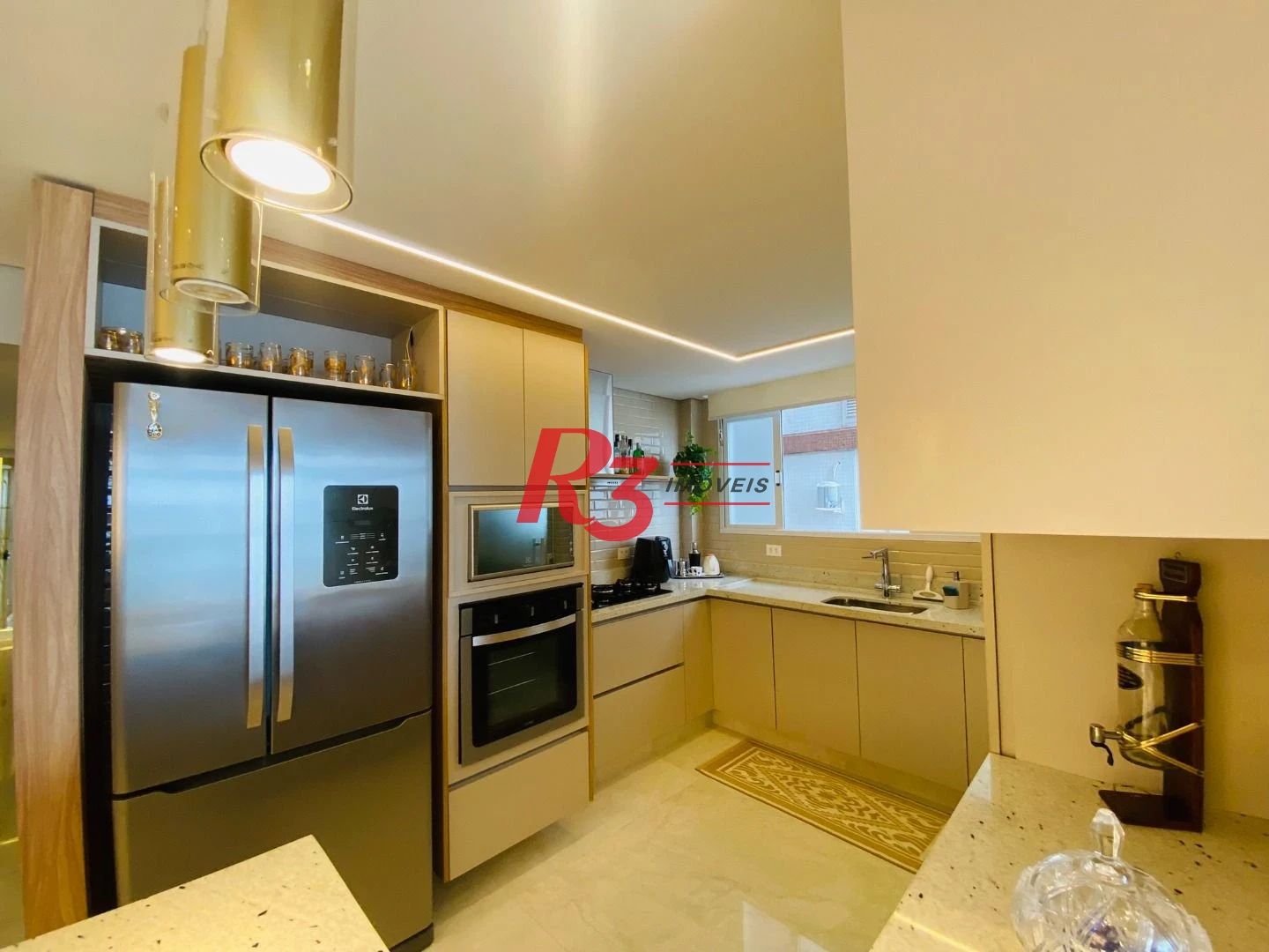 Apartamento com 3 dormitórios, 137 m² - venda por R$ 2.550.000,00 ou aluguel por R$ 25.000,00/mês - Gonzaga - Santos/SP