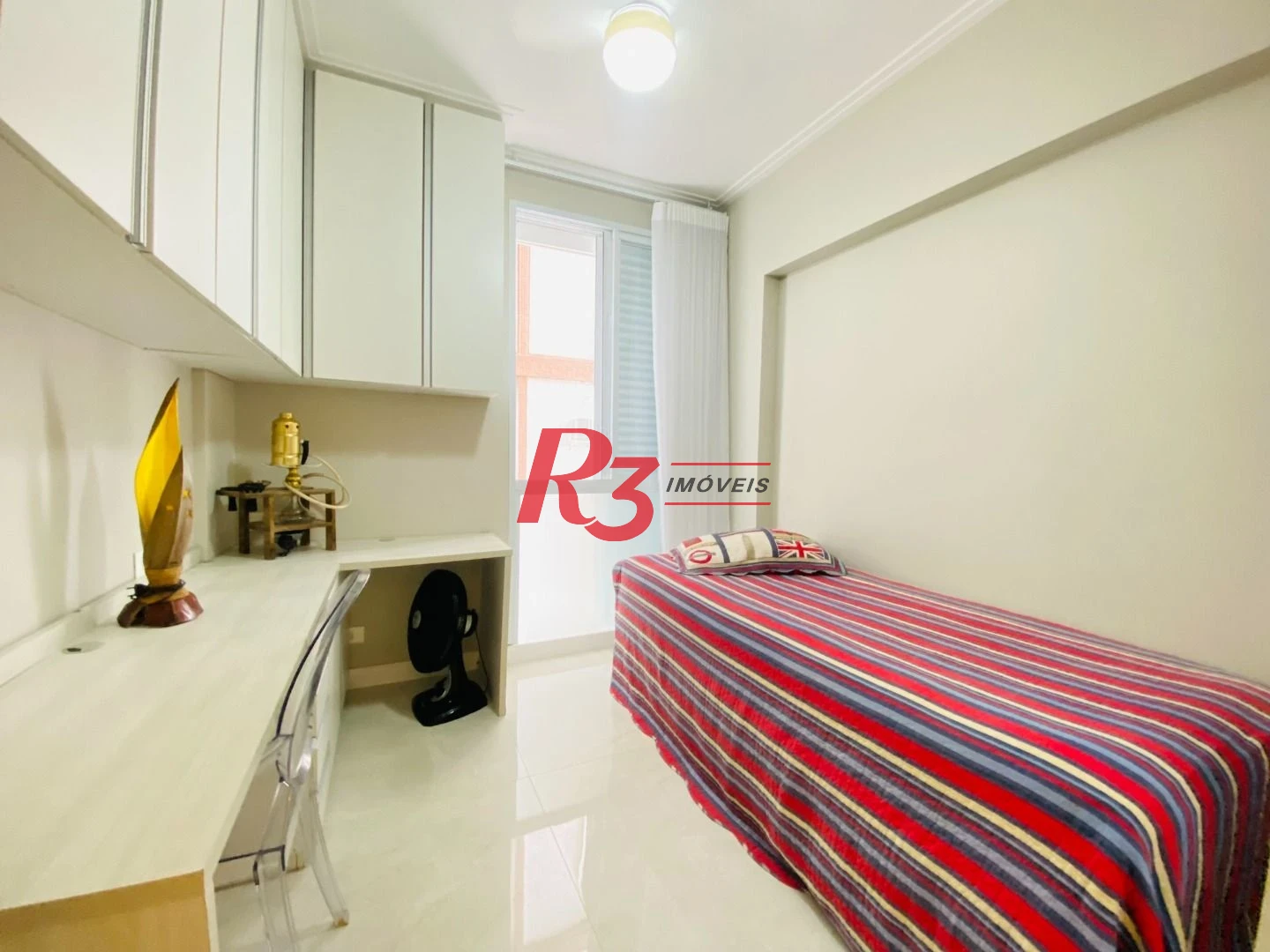 Apartamento com 3 dormitórios, 137 m² - venda por R$ 2.550.000,00 ou aluguel por R$ 25.000,00/mês - Gonzaga - Santos/SP