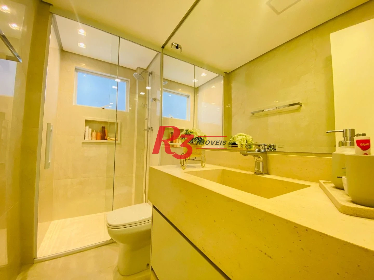 Apartamento com 3 dormitórios, 137 m² - venda por R$ 2.550.000,00 ou aluguel por R$ 25.000,00/mês - Gonzaga - Santos/SP