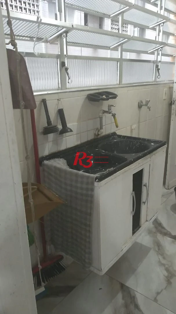 Apartamento com 3 dormitórios à venda, 160 m² por R$ 1.500.000,00 - Boqueirão - Santos/SP