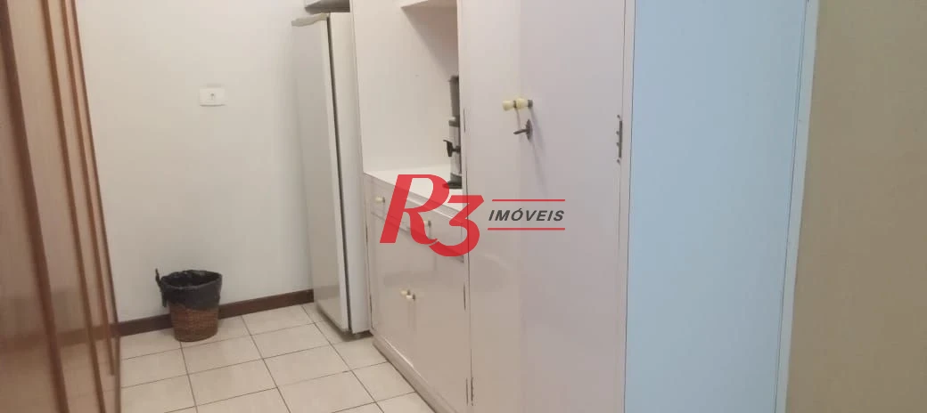 R3 REAL ESTATE VENDE! Sala comercial com 110 m² por R$ 550.000 - Boqueirão - Santos/SP