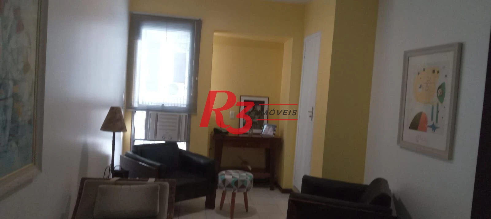 R3 REAL ESTATE VENDE! Sala comercial com 110 m² por R$ 550.000 - Boqueirão - Santos/SP
