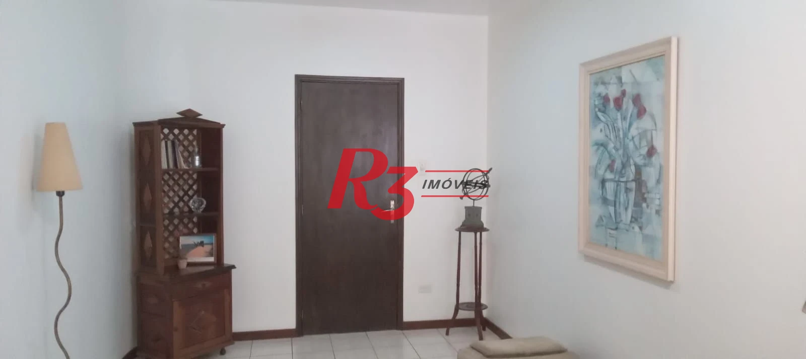 R3 REAL ESTATE VENDE! Sala comercial com 110 m² por R$ 550.000 - Boqueirão - Santos/SP