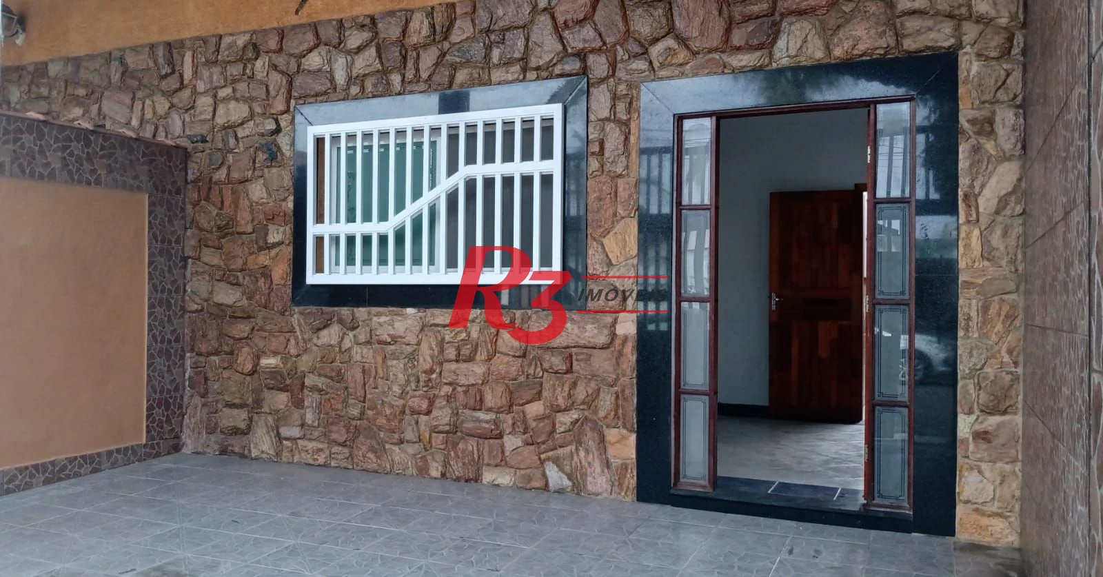 Casa com 2 dormitórios à venda, 118 m² por R$ 450.000,00 - Tupi - Praia Grande/SP