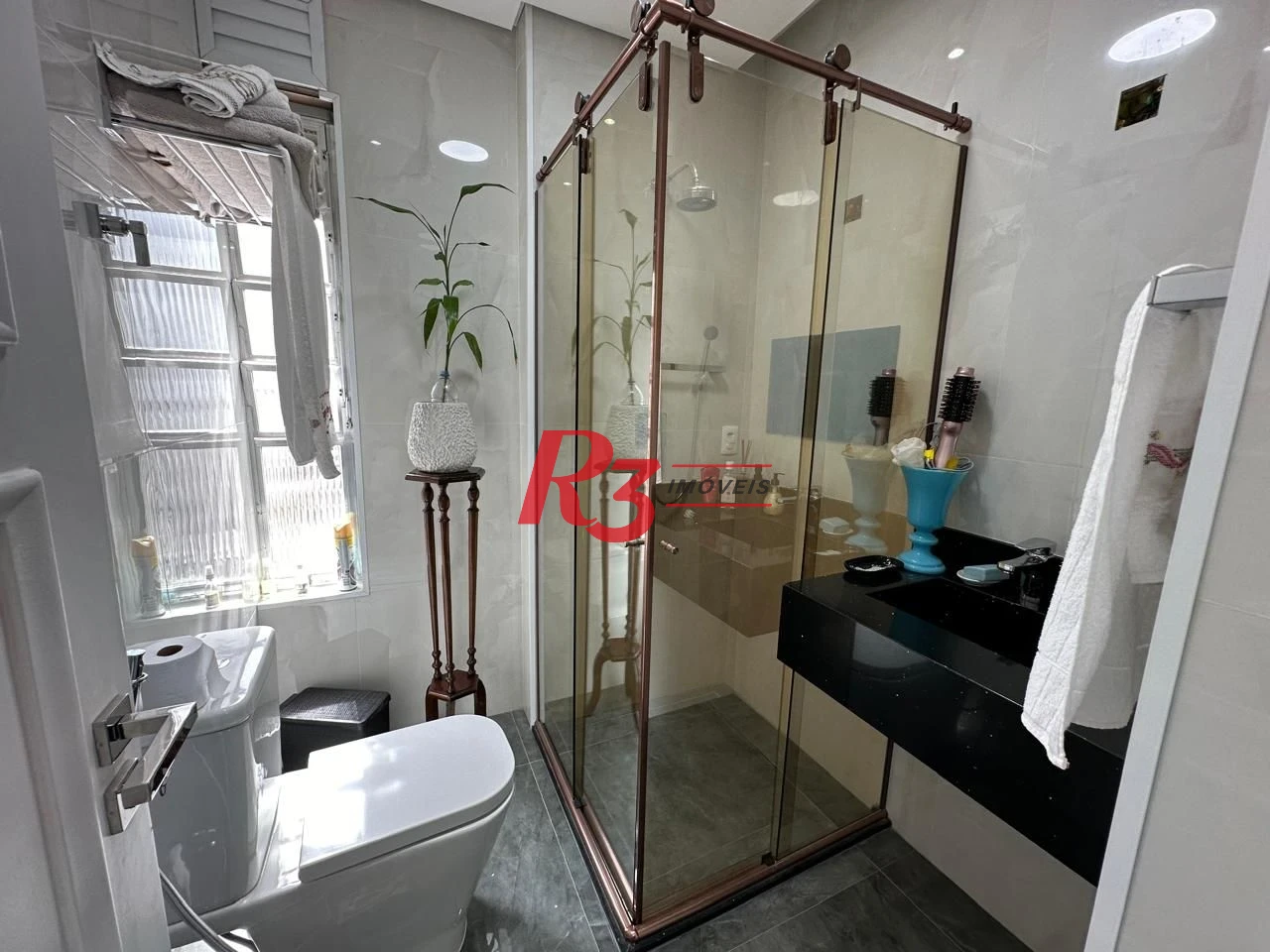 Apartamento com 2 dormitórios à venda, 140 m² por R$ 2.150.000,00 - José Menino - Santos/SP