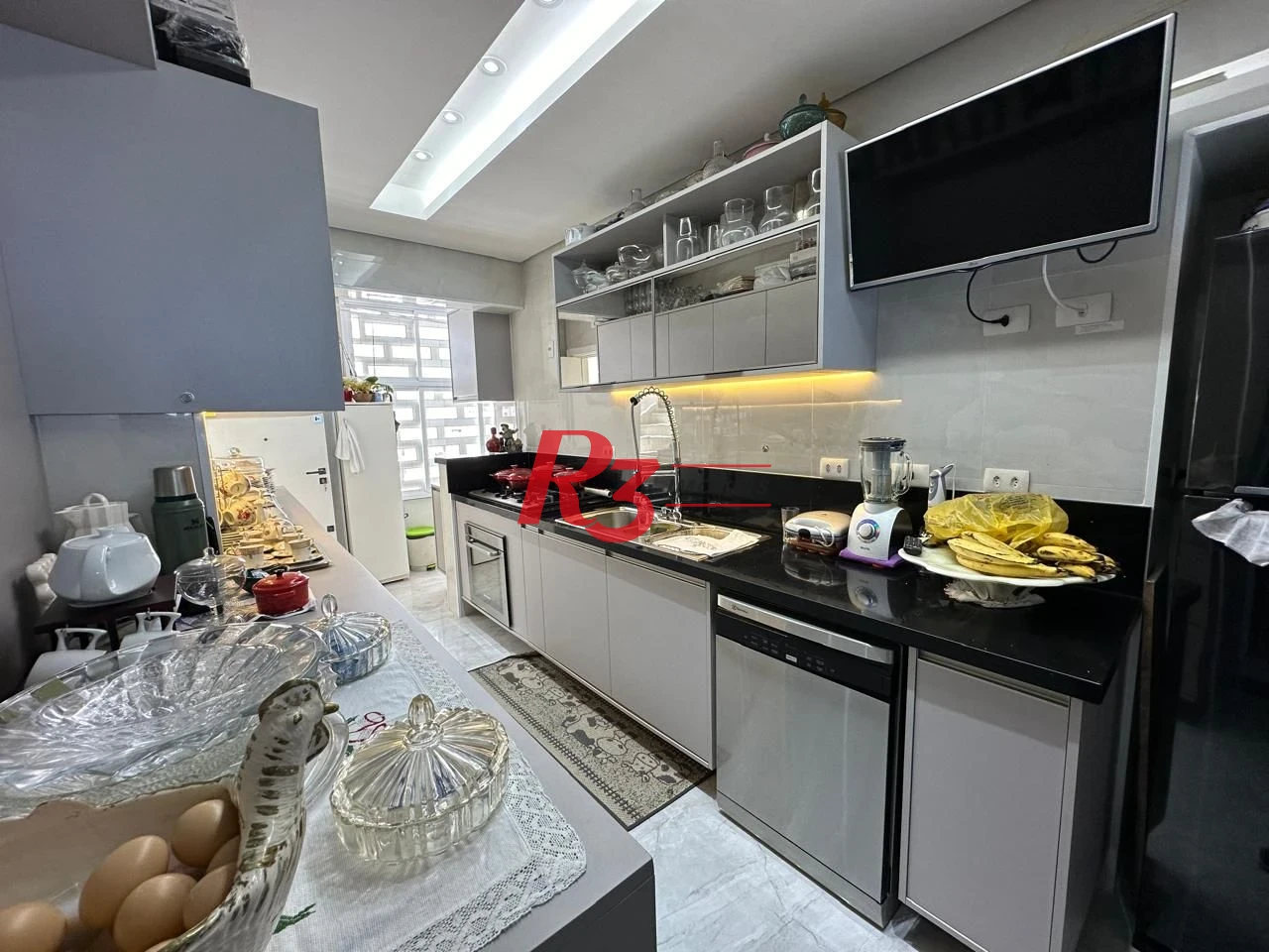 Apartamento com 2 dormitórios à venda, 140 m² por R$ 2.150.000,00 - José Menino - Santos/SP