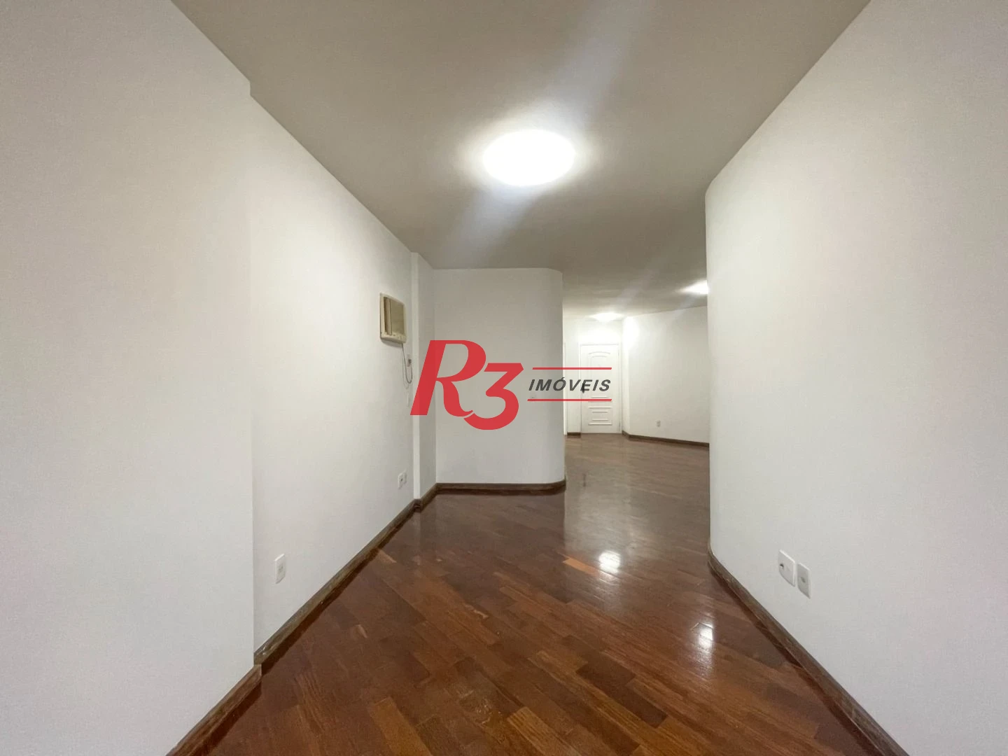 Apartamento com 2 dormitórios à venda, 106 m² por R$ 830.000,00 - Ponta da Praia - Santos/SP