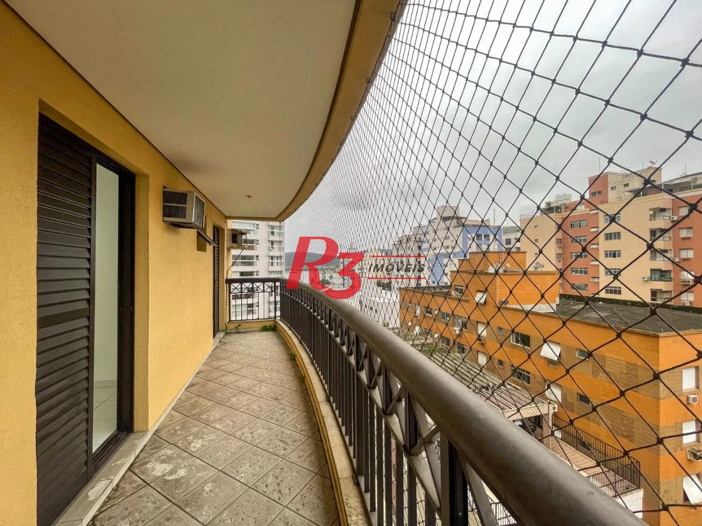 Apartamento com 2 dormitórios à venda, 106 m² por R$ 830.000,00 - Ponta da Praia - Santos/SP