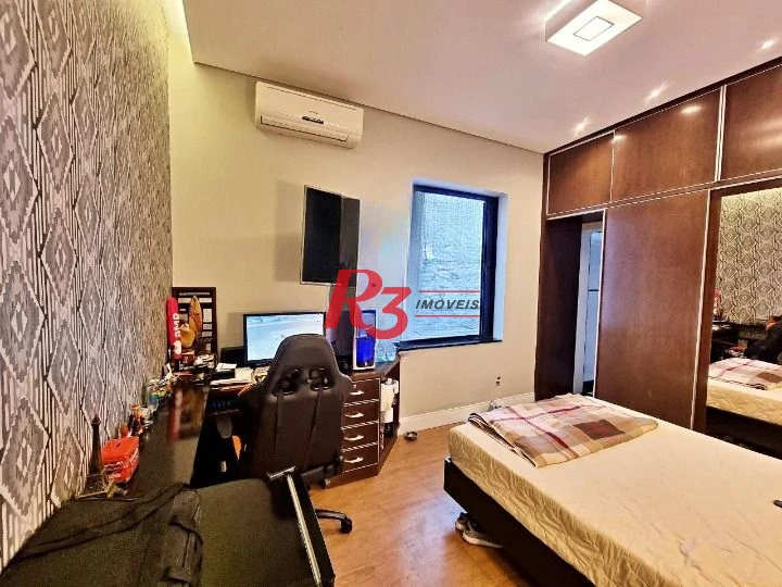 Sobrado com 4 dormitórios, 350 m² - venda por R$ 3.400.000,00 ou aluguel por R$ 30.600,00/mês - Pompéia - Santos/SP