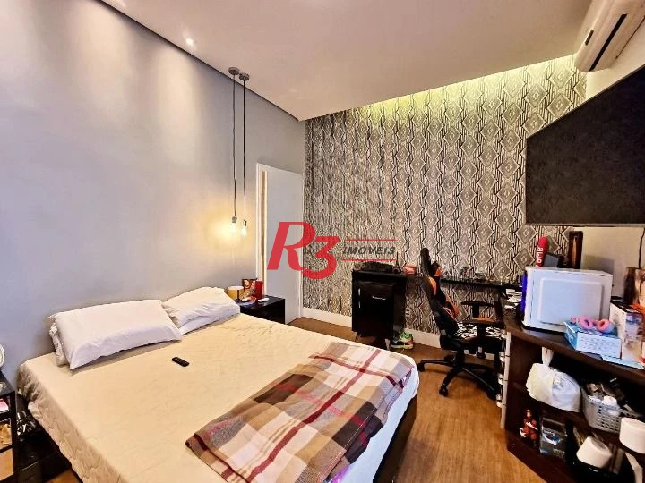 Sobrado com 4 dormitórios, 350 m² - venda por R$ 3.400.000,00 ou aluguel por R$ 30.600,00/mês - Pompéia - Santos/SP
