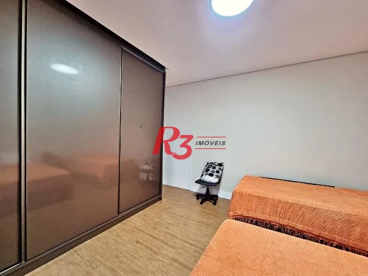 Sobrado com 4 dormitórios, 350 m² - venda por R$ 3.400.000,00 ou aluguel por R$ 30.600,00/mês - Pompéia - Santos/SP