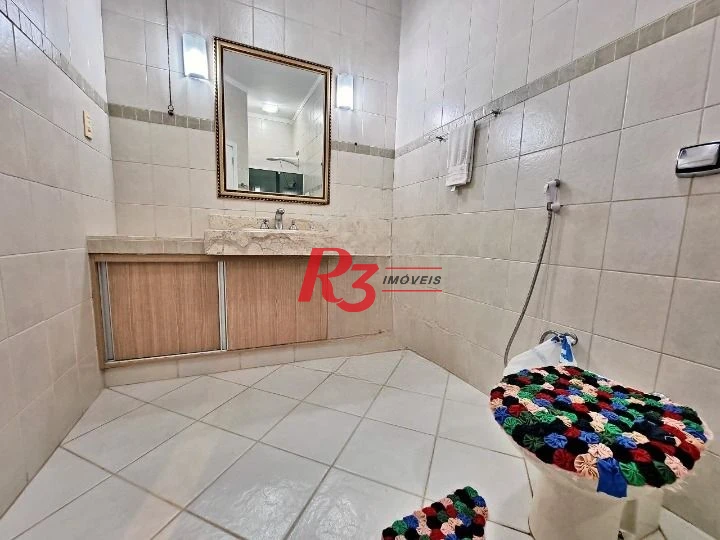 Sobrado com 4 dormitórios, 350 m² - venda por R$ 3.400.000,00 ou aluguel por R$ 30.600,00/mês - Pompéia - Santos/SP