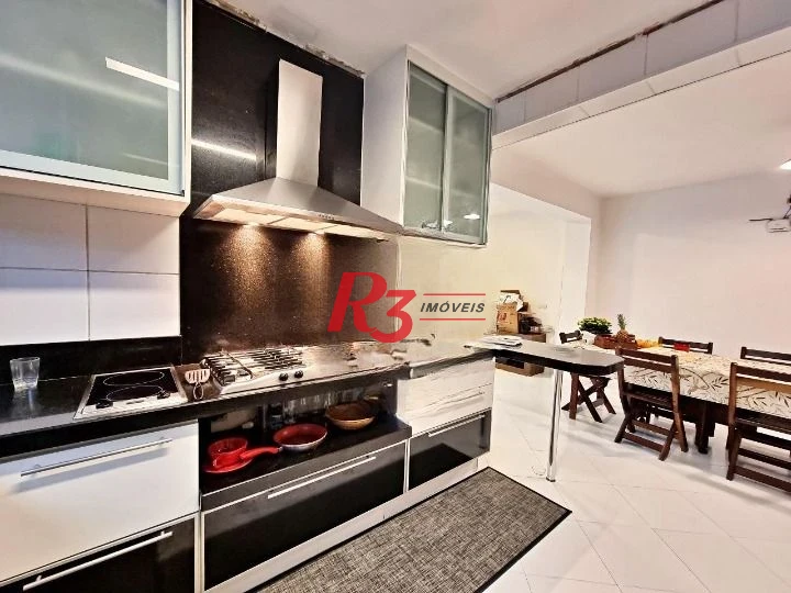 Sobrado com 4 dormitórios, 350 m² - venda por R$ 3.400.000,00 ou aluguel por R$ 30.600,00/mês - Pompéia - Santos/SP