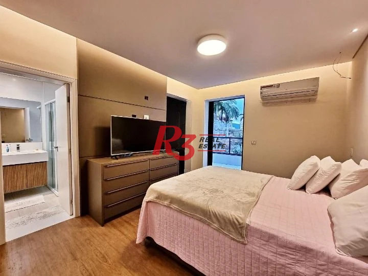 Sobrado com 4 dormitórios, 350 m² - venda por R$ 3.500.000,00 ou aluguel por R$ 30.600,00/mês - Pompéia - Santos/SP