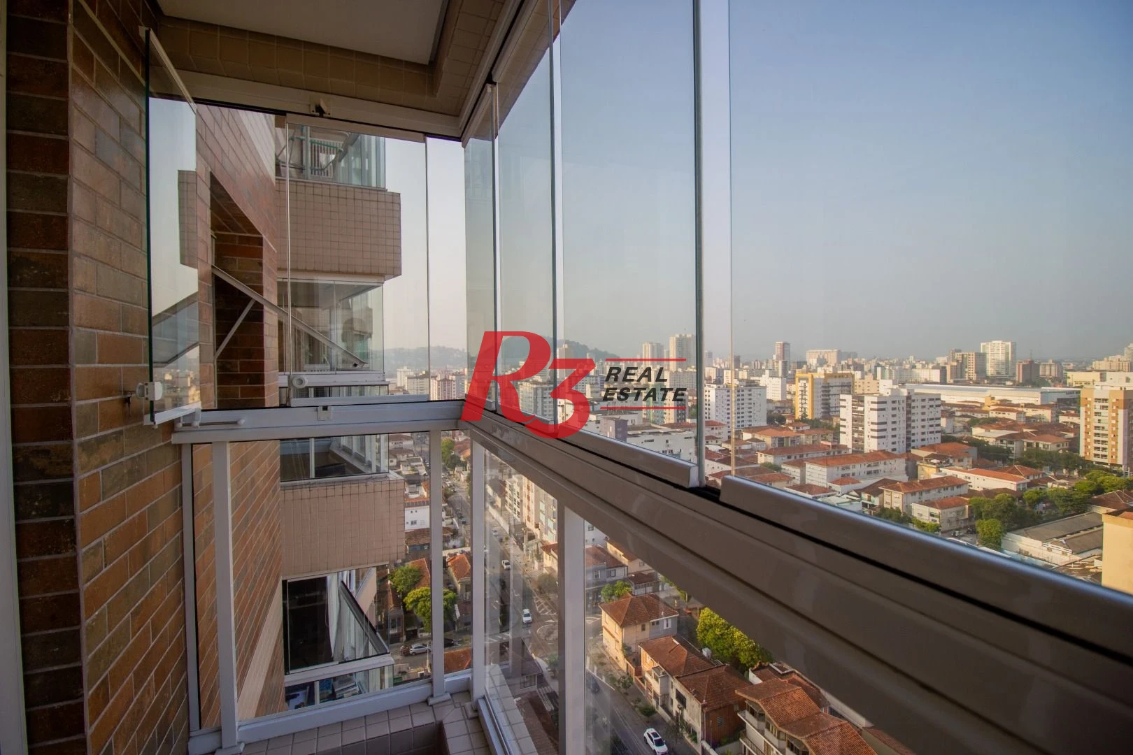 Apartamento com 2 dormitórios à venda, 67 m² por R$ 1.100.000,00 - Campo Grande - Santos/SP
