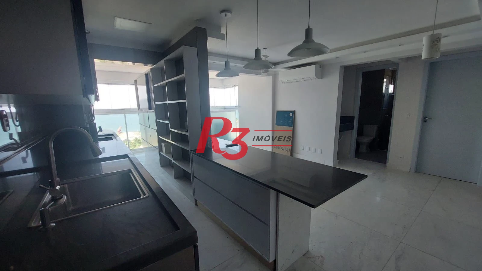 Apartamento Duplex com 3 dormitórios à venda, 106 m² por R$ 1.200.000,00 - José Menino - Santos/SP
