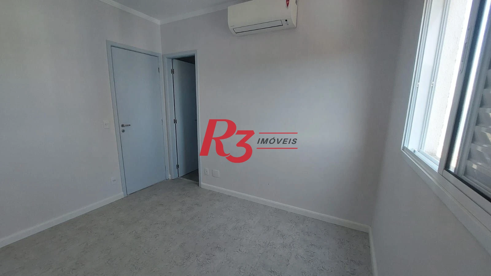 Apartamento Duplex com 3 dormitórios à venda, 106 m² por R$ 1.200.000,00 - José Menino - Santos/SP