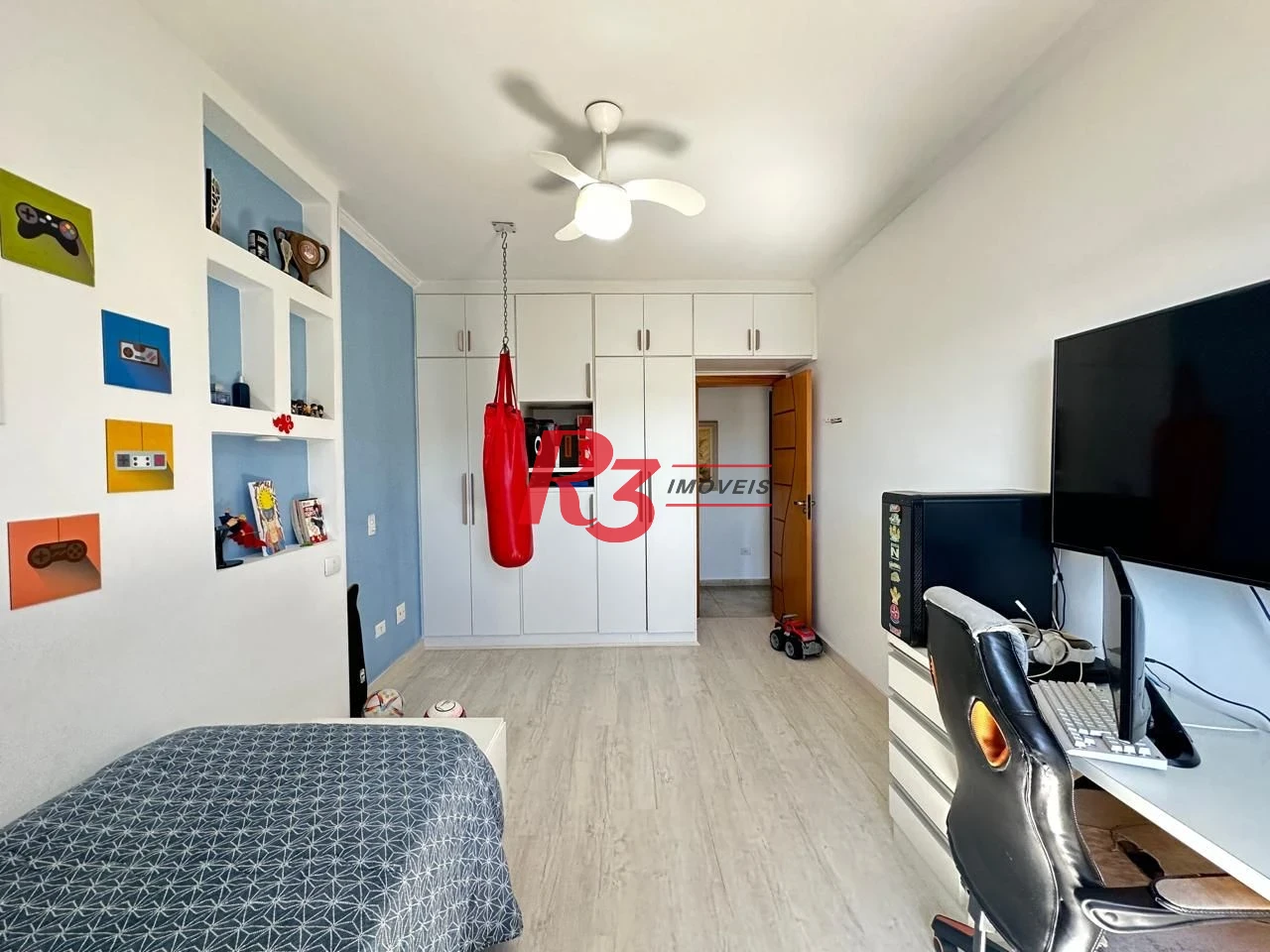Apartamento à venda, 121 m² por R$ 685.000,00 - Campo Grande - Santos/SP