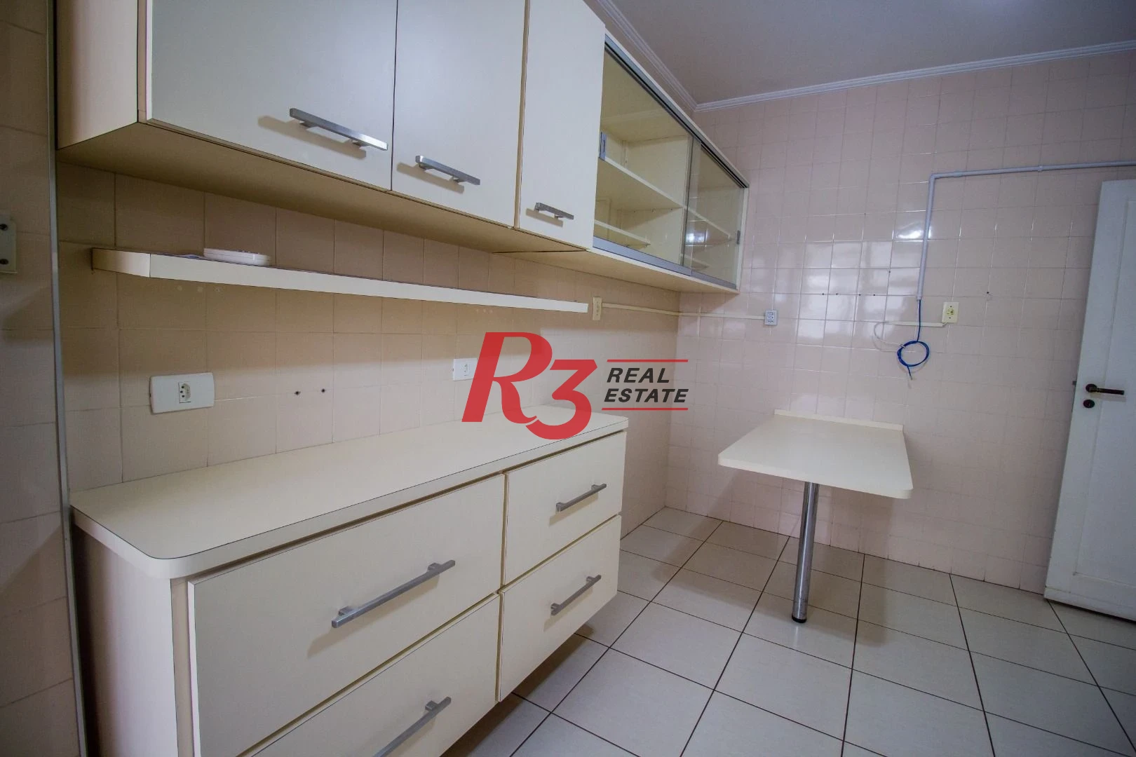 Apartamento com 2 dormitórios à venda, 113 m² por R$ 635.000,00 - Boqueirão - Santos/SP