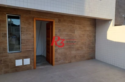 Casa com 3 dormitórios, 1 suíte à venda, 150 m² por - Estuário - Santos/SP