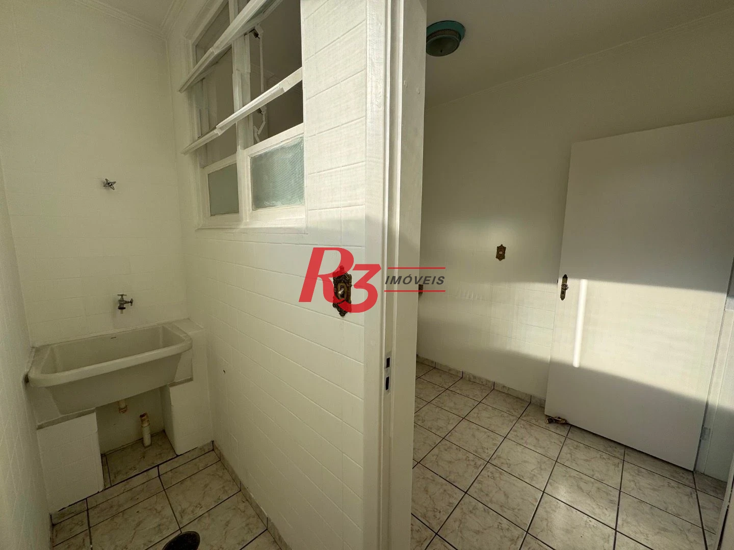 Apartamento com 1 dormitório à venda, 58 m² por R$ 345.000,00 - Aparecida - Santos/SP