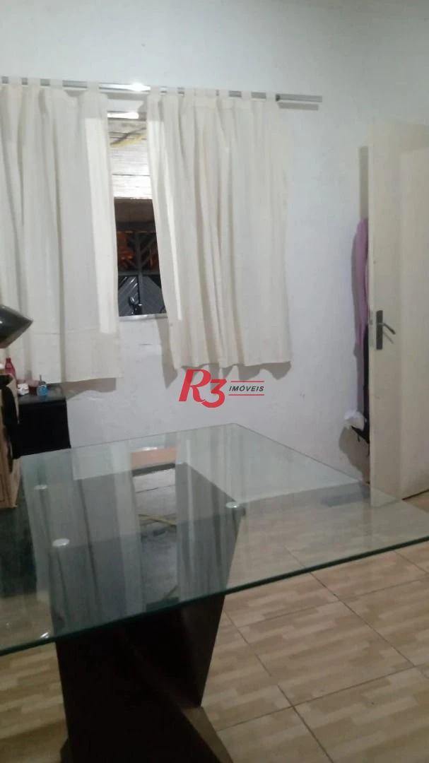 Excelente casa com 2 dormitórios.