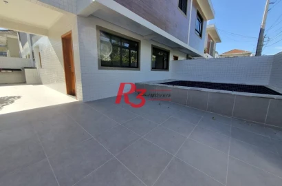 Excelente sobrado à venda na Vila Belmiro, com 140 m² de área construída, 3 suítes, ampla sala, piscina e churrasqueira!!! Oportunidade!