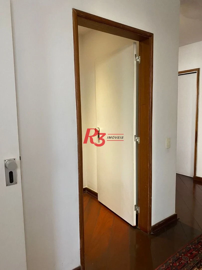 Apartamento com 3 dormitórios à venda, 262 m² por R$ 2.130.000,00 - Boqueirão - Santos/SP
