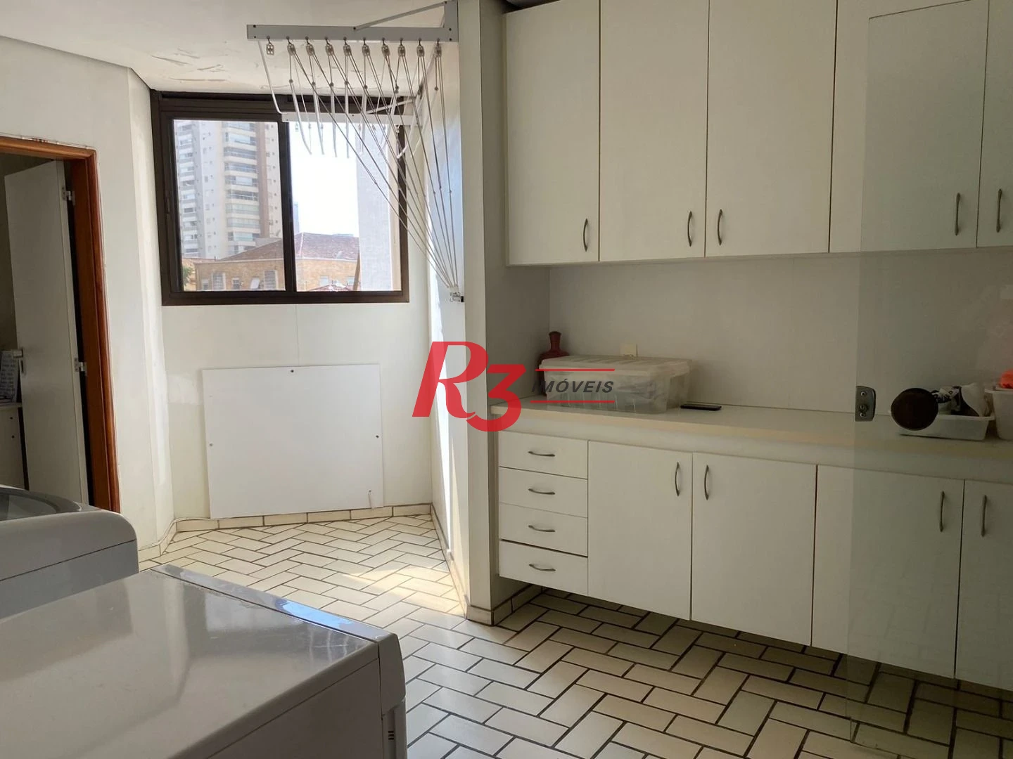 Apartamento com 3 dormitórios à venda, 262 m² por R$ 2.130.000,00 - Boqueirão - Santos/SP