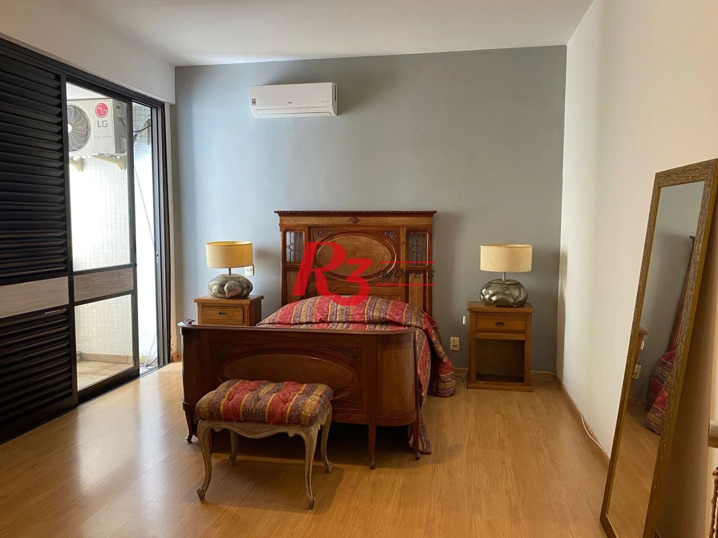Apartamento com 3 dormitórios à venda, 262 m² por R$ 2.130.000,00 - Boqueirão - Santos/SP