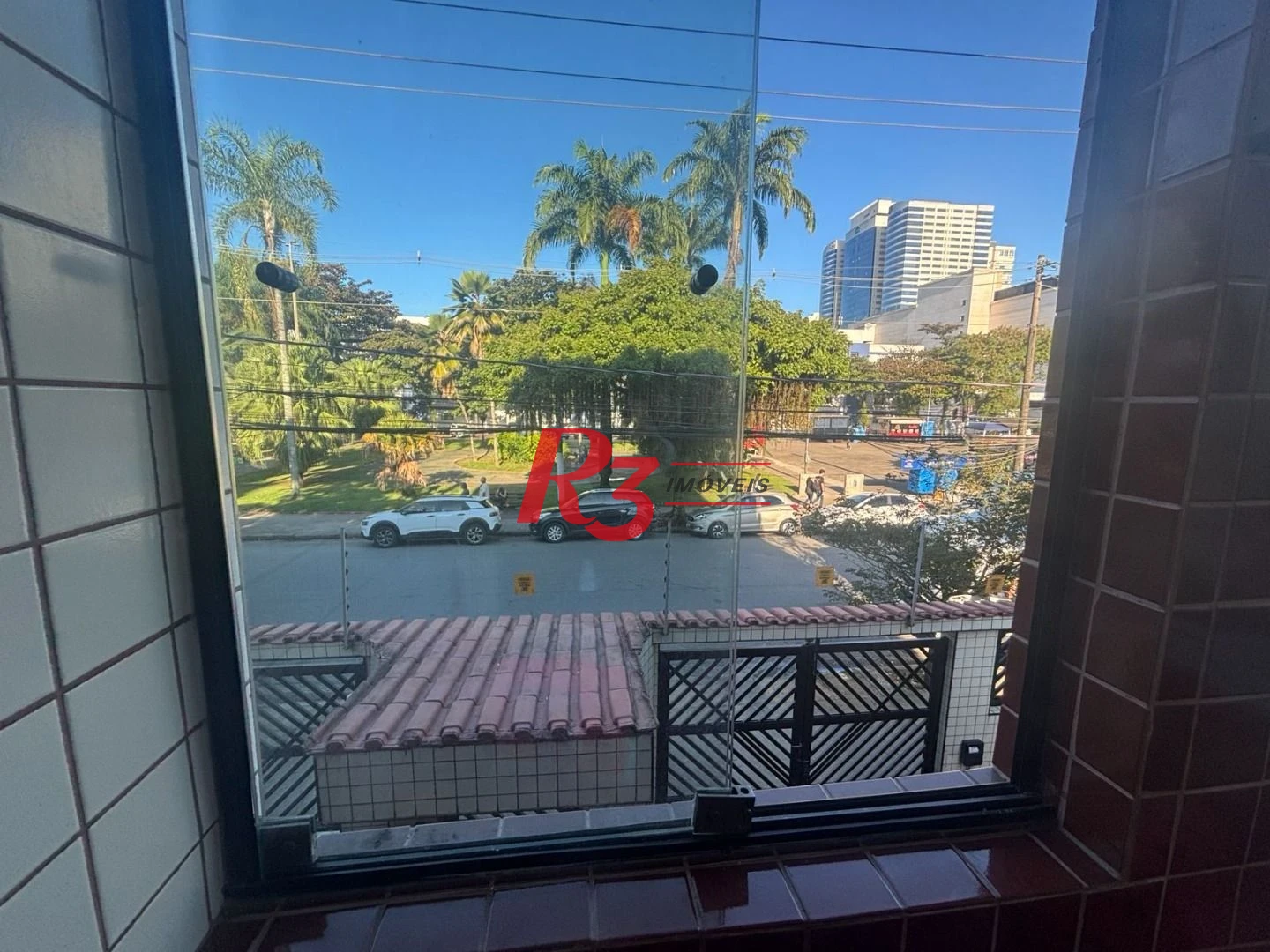 Apartamento com 2 dormitórios à venda, 83 m² por R$ 470.000,00 - Aparecida - Santos/SP
