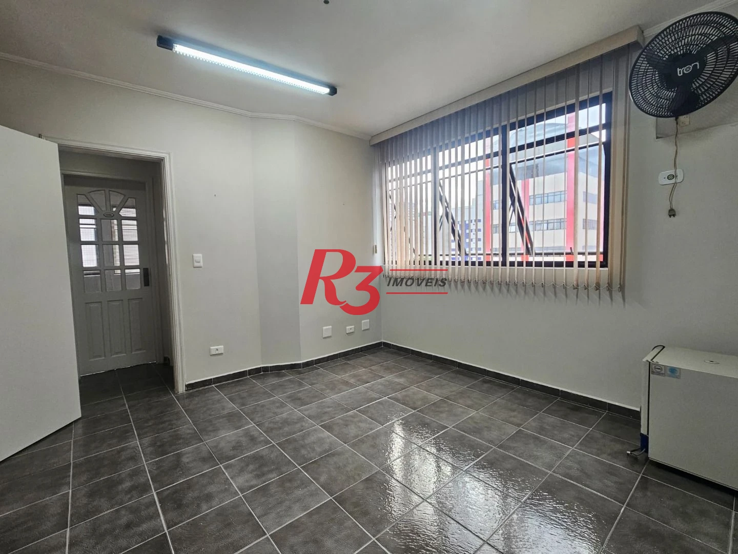 Sala à venda, 40 m² por R$ 280.000,00 - Vila Matias - Santos/SP