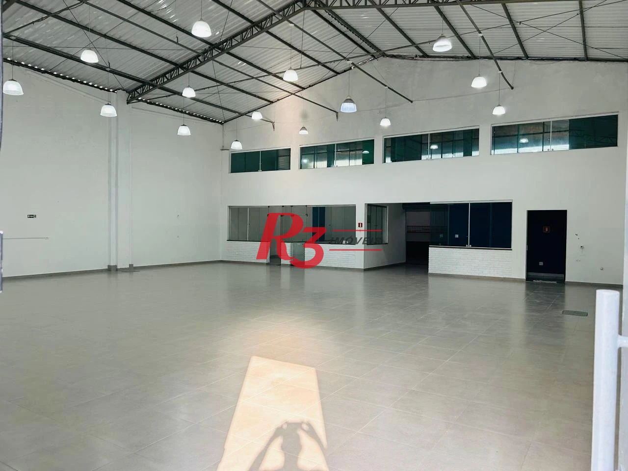 Loja para alugar, 480 m² por R$ 16.984,00/mês - Vila Matias - Santos/SP