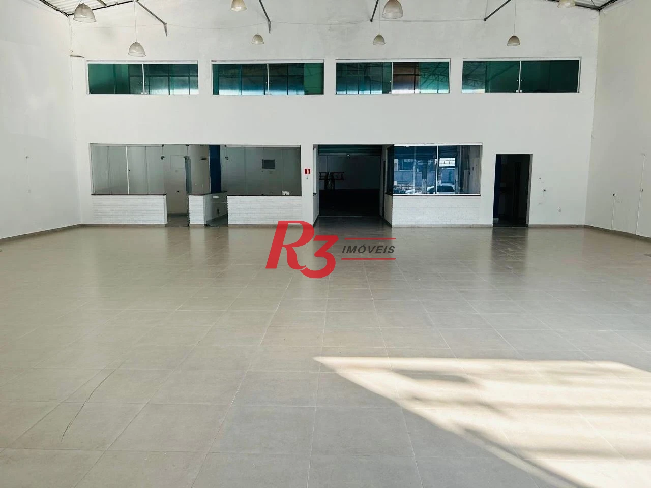 Loja para alugar, 480 m² por R$ 16.984,00/mês - Vila Matias - Santos/SP