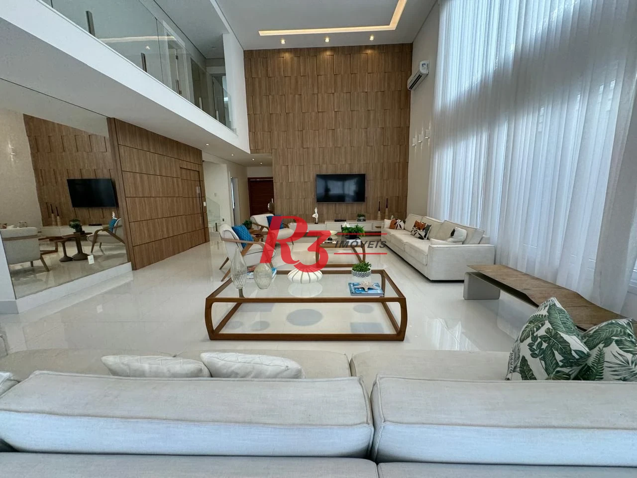 Casa com 6 dormitórios à venda, 476 m² por R$ 5.700.000,00 - Acapulco - Guarujá/SP