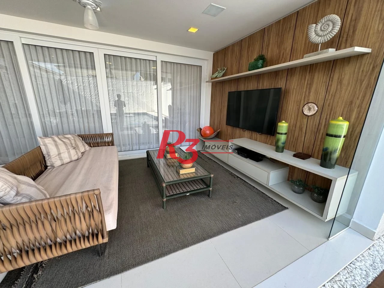 Casa com 6 dormitórios à venda, 476 m² por R$ 5.700.000,00 - Acapulco - Guarujá/SP