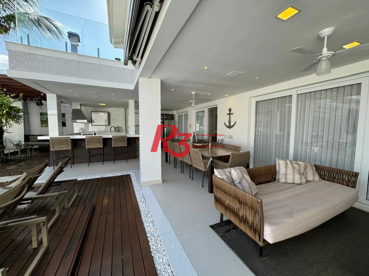 Casa com 6 dormitórios à venda, 476 m² por R$ 5.700.000,00 - Acapulco - Guarujá/SP