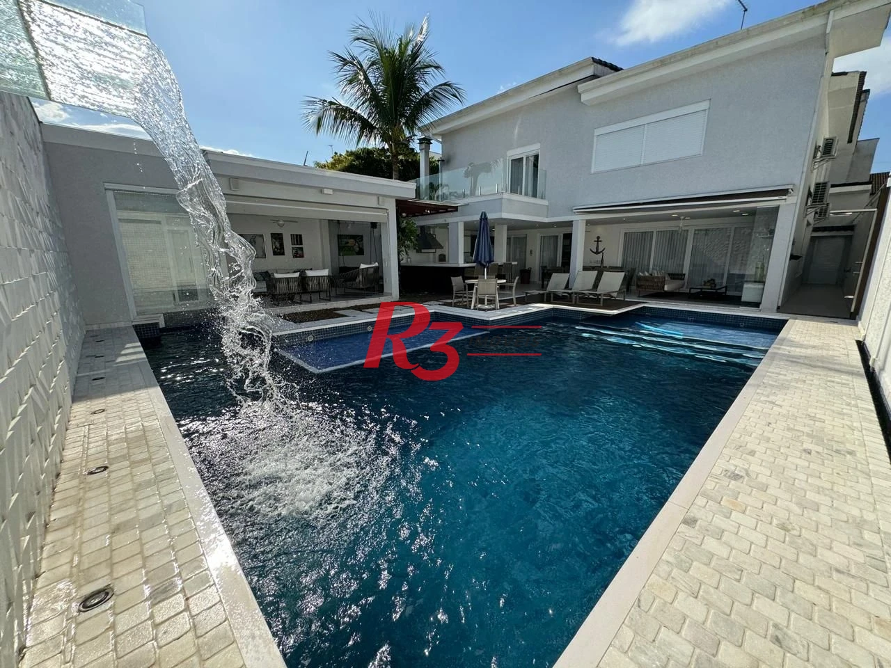 Casa com 6 dormitórios à venda, 476 m² por R$ 5.700.000,00 - Acapulco - Guarujá/SP