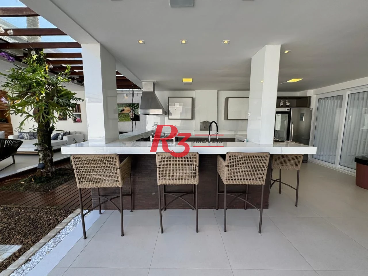 Casa com 6 dormitórios à venda, 476 m² por R$ 5.700.000,00 - Acapulco - Guarujá/SP