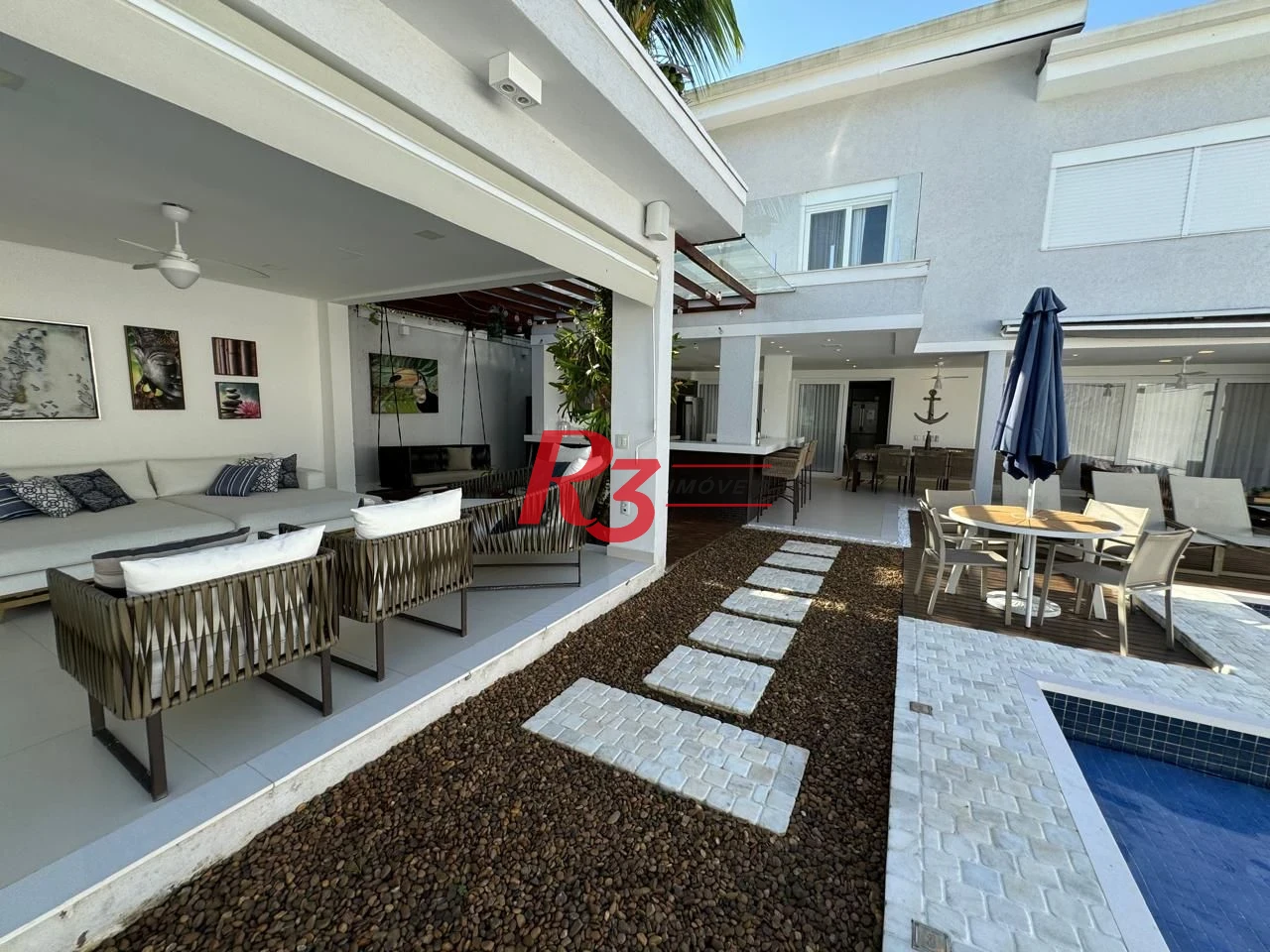 Casa com 6 dormitórios à venda, 476 m² por R$ 5.700.000,00 - Acapulco - Guarujá/SP