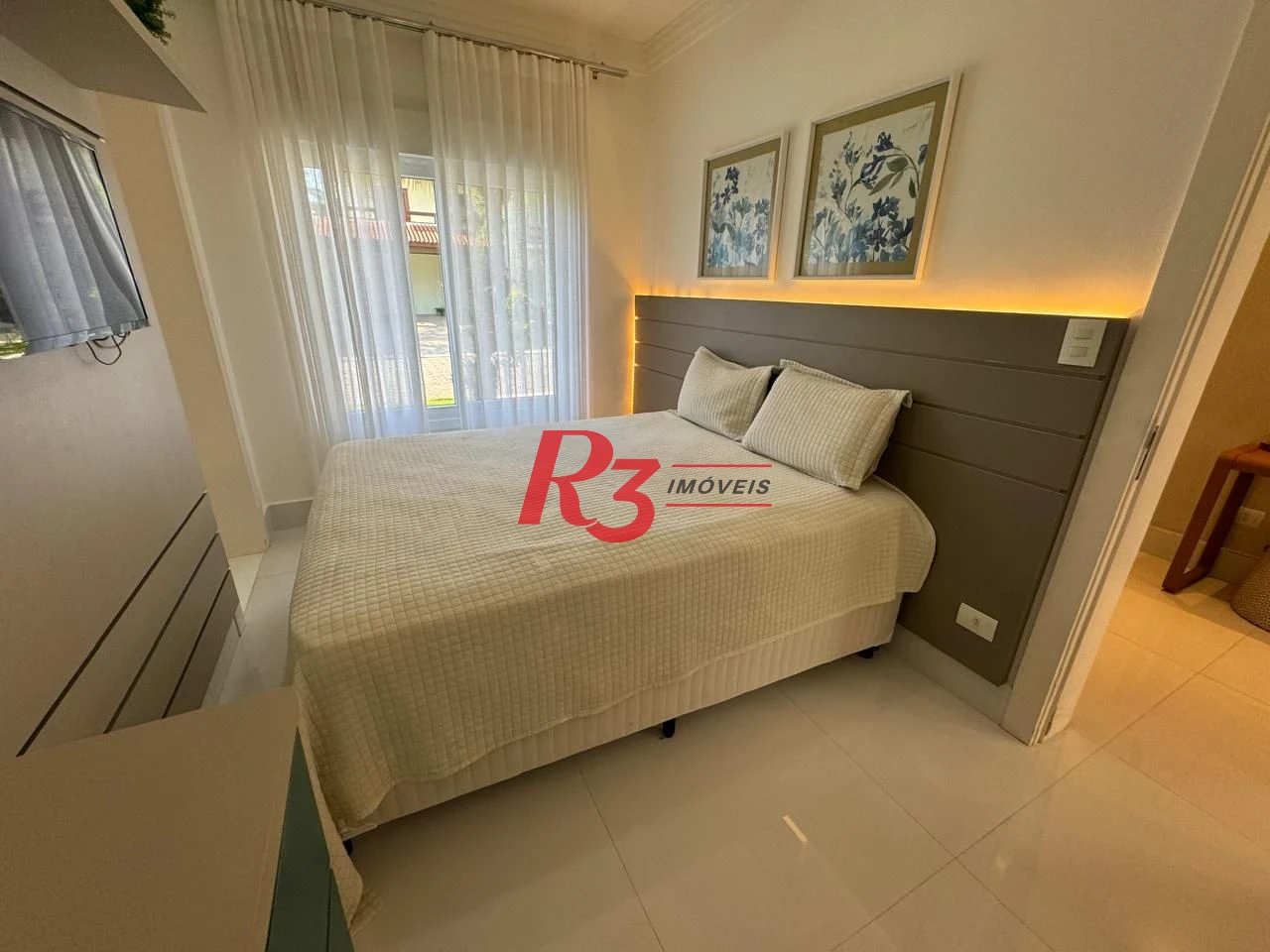Casa com 6 dormitórios à venda, 476 m² por R$ 5.700.000,00 - Acapulco - Guarujá/SP