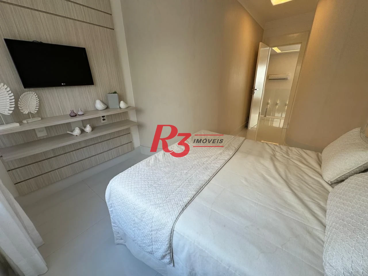 Casa com 6 dormitórios à venda, 476 m² por R$ 5.700.000,00 - Acapulco - Guarujá/SP