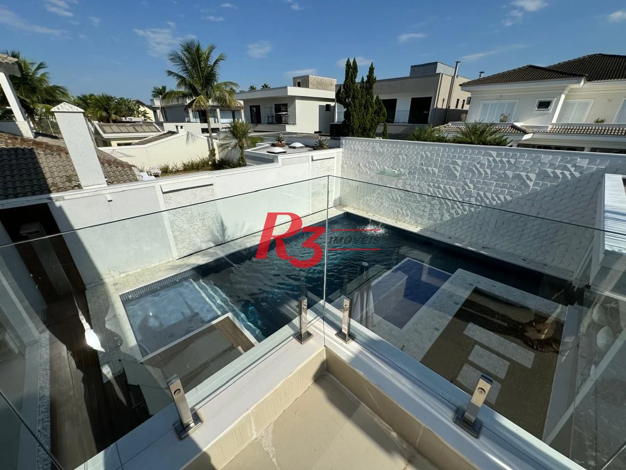 Casa com 6 dormitórios à venda, 476 m² por R$ 5.700.000,00 - Acapulco - Guarujá/SP