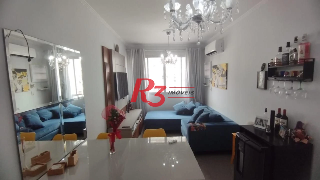 Oportunidade à venda na orla do José Menino em Santos, 71 m², 2 quartos, 2 banheiros, 2 vagas, vista mar, condição especial!!!