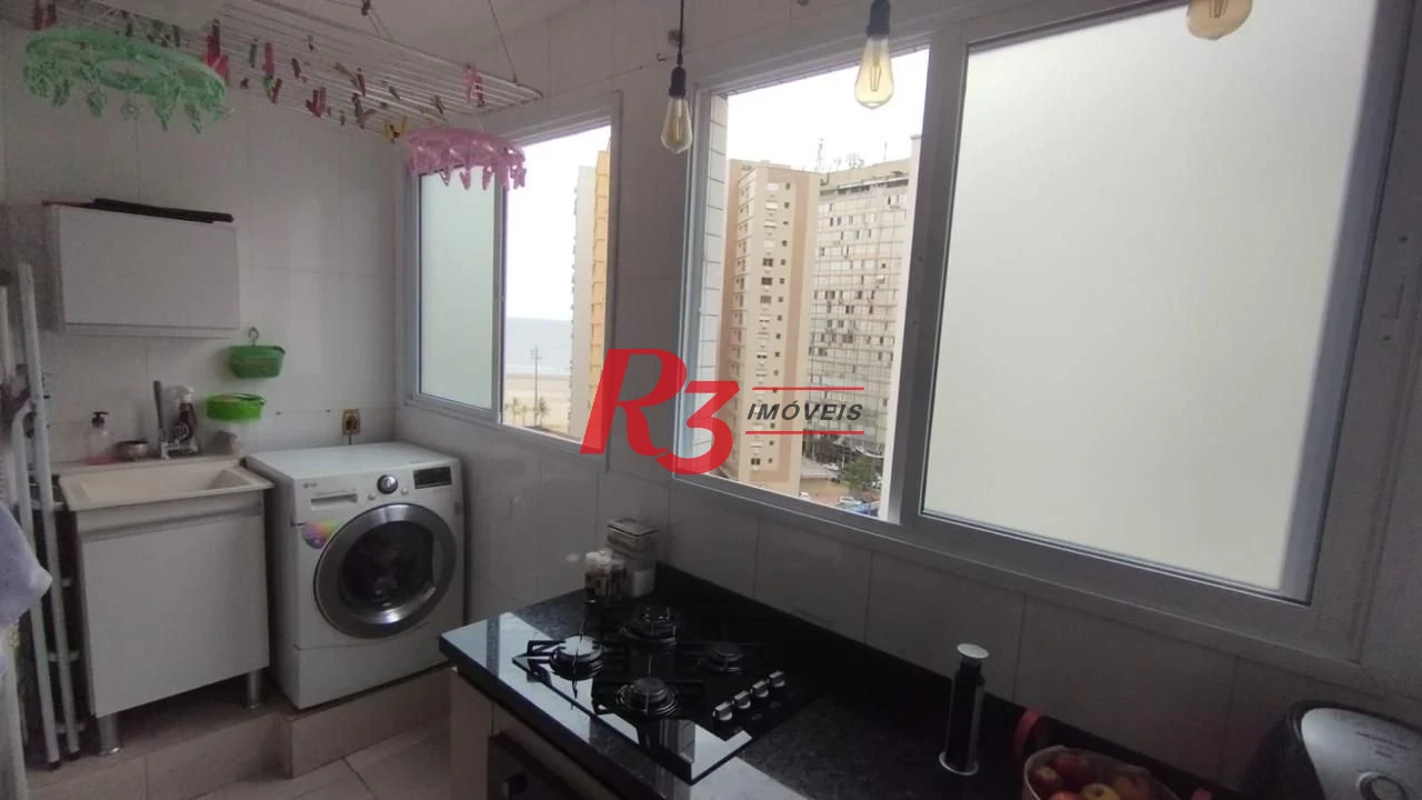 Oportunidade à venda na orla do José Menino em Santos, 71 m², 2 quartos, 2 banheiros, 2 vagas, vista mar, condição especial!!!